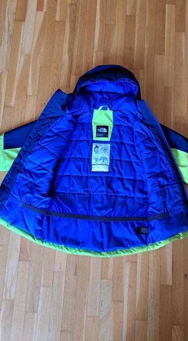 Costum schi juniori North Face Chackal, marime M, pantaloni L + manusi