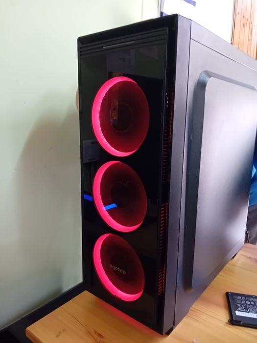 Геймърски бюджетен компютър i5 6600