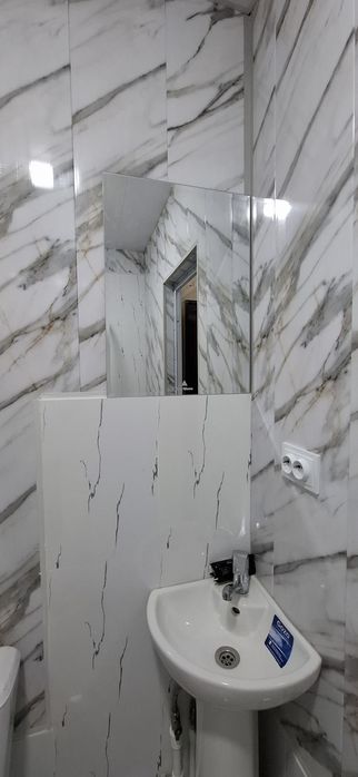 Hotel Buxoroda ZAGS shart emas