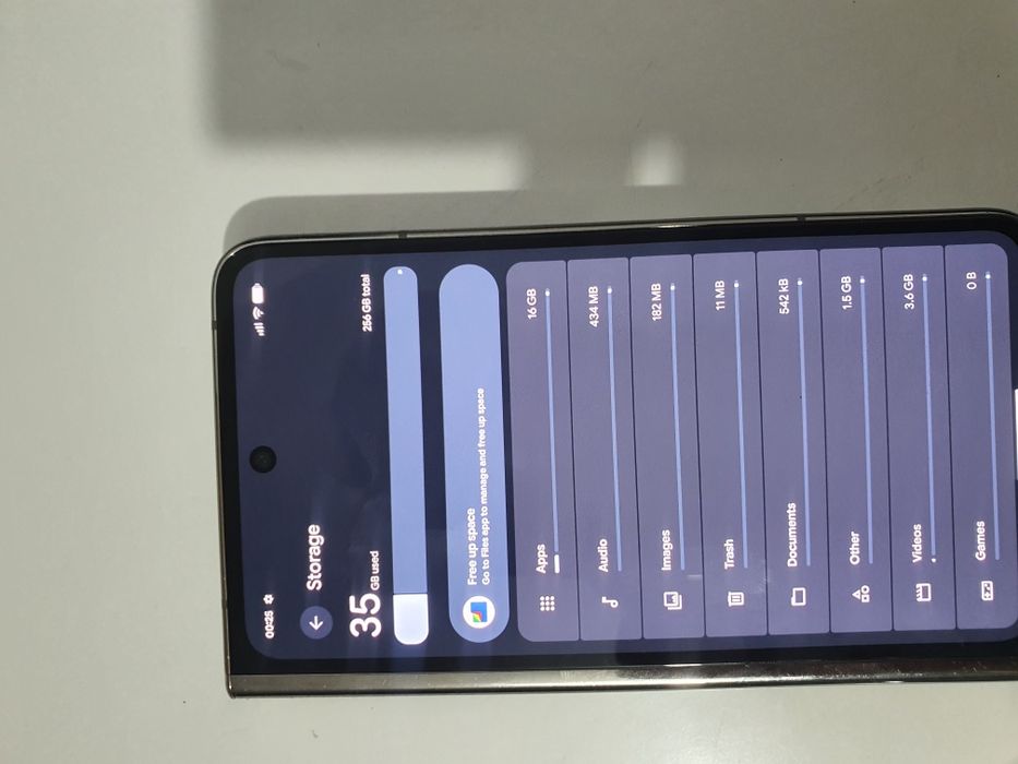 Google pixel fold 256gb