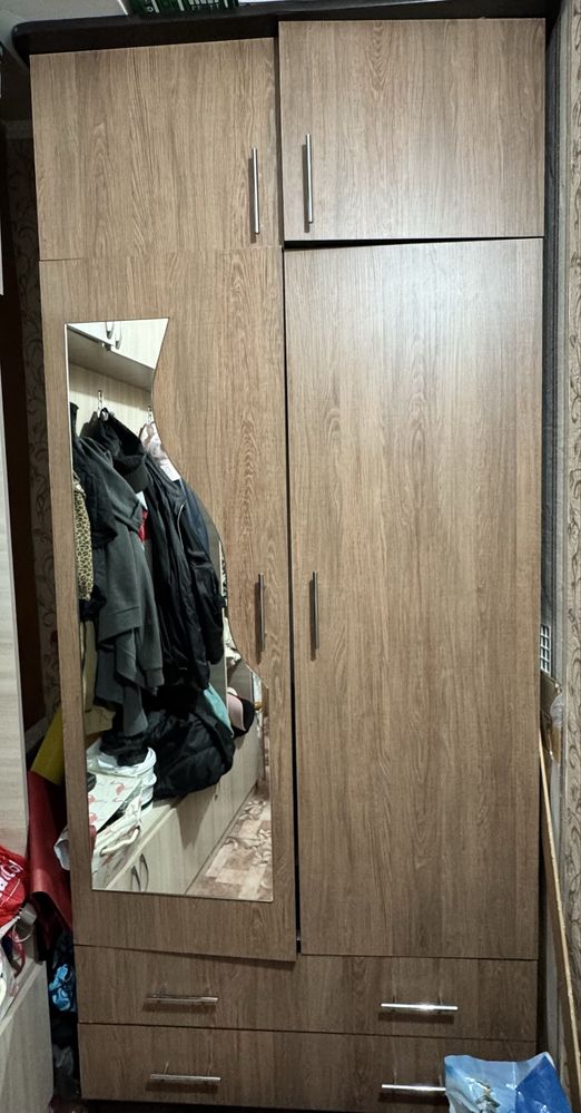Продам шкаф в хорошем состоянии