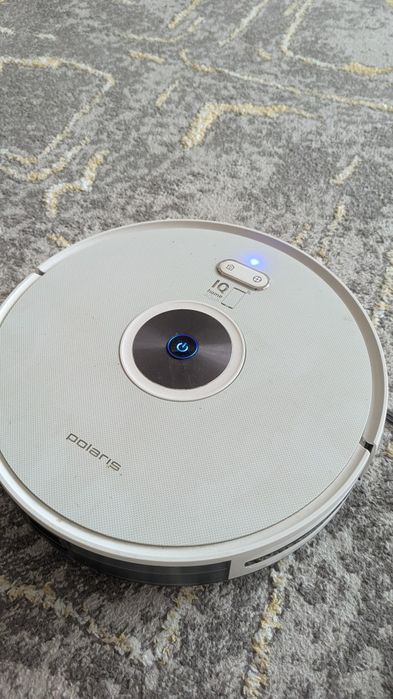 Робот пылесос Polaris моющий