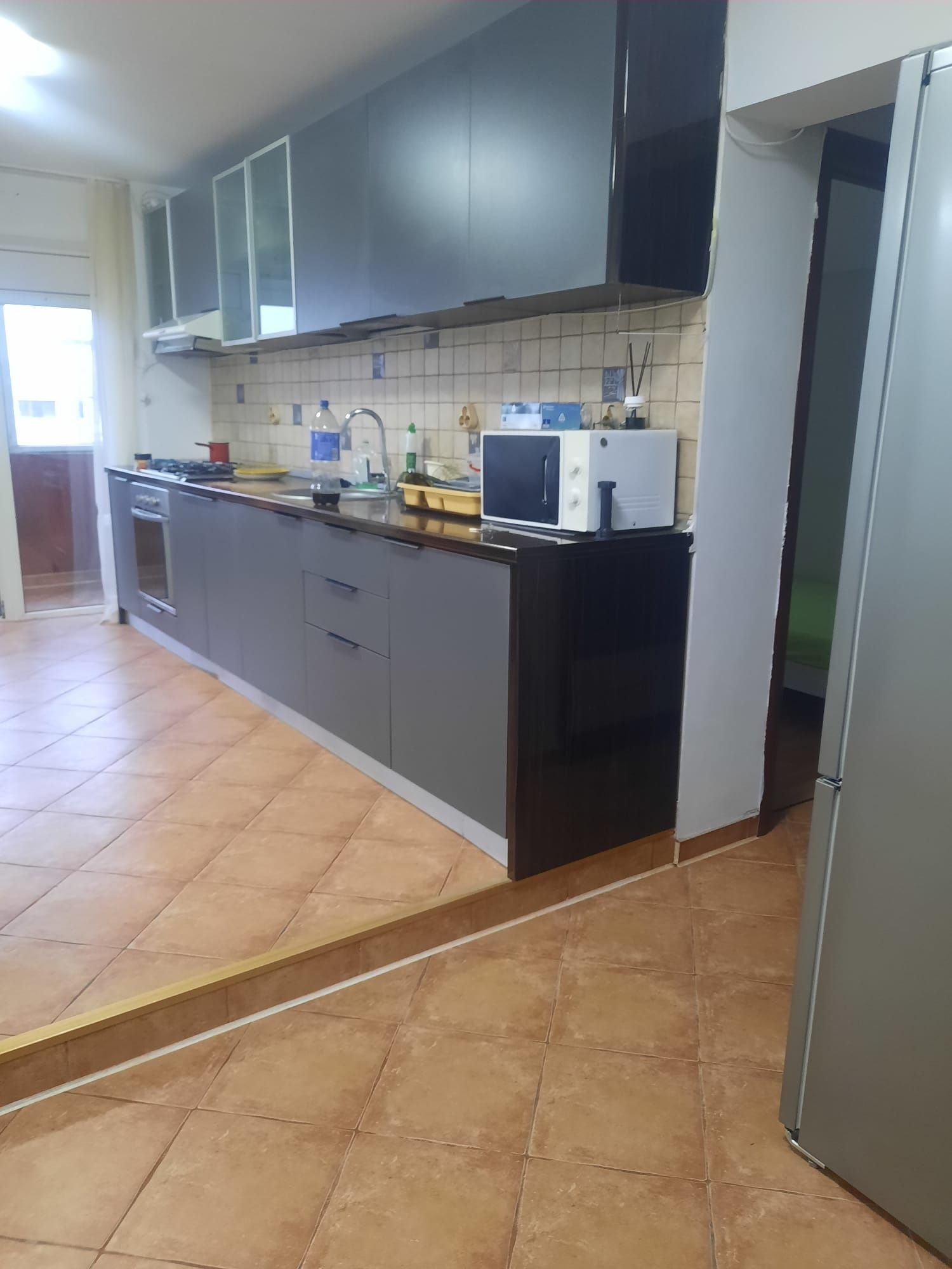 Apartament 3 camere Pantelimon Mega mall