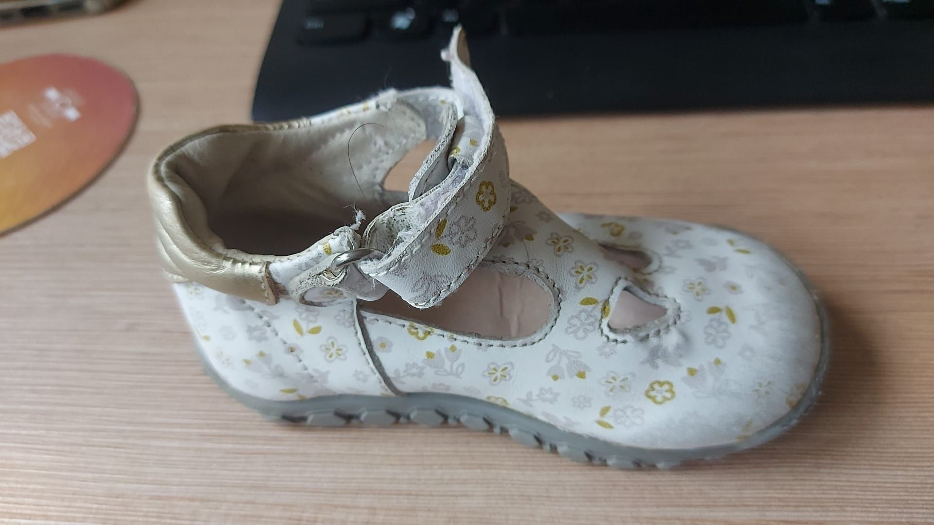 Pantofi deschi bebe bebelusi fata piele marime 22