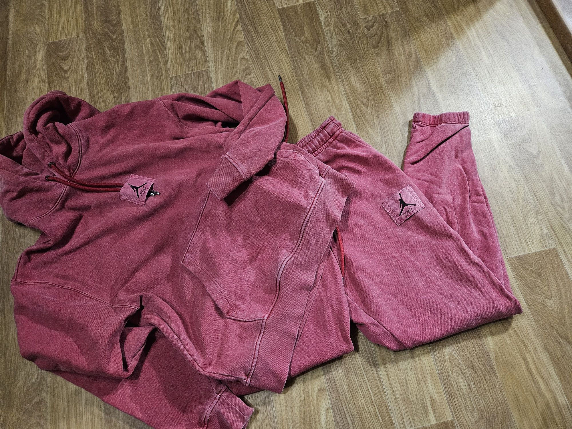 NIKE TCH дрехи-  горния,комплекти