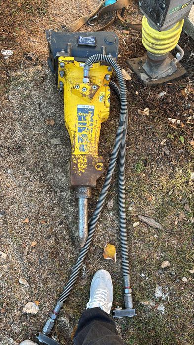 Хидрауличен Чук за Багери