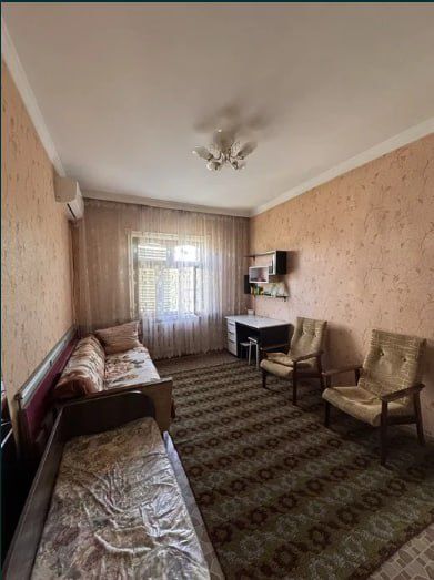 Квартира на Башлык 1/5/5 общ пл 38м  с обстановкой