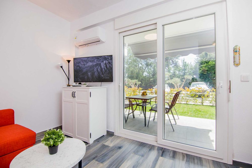 От собственик: Продава обзаведен апартамент в Офринио, Гърция