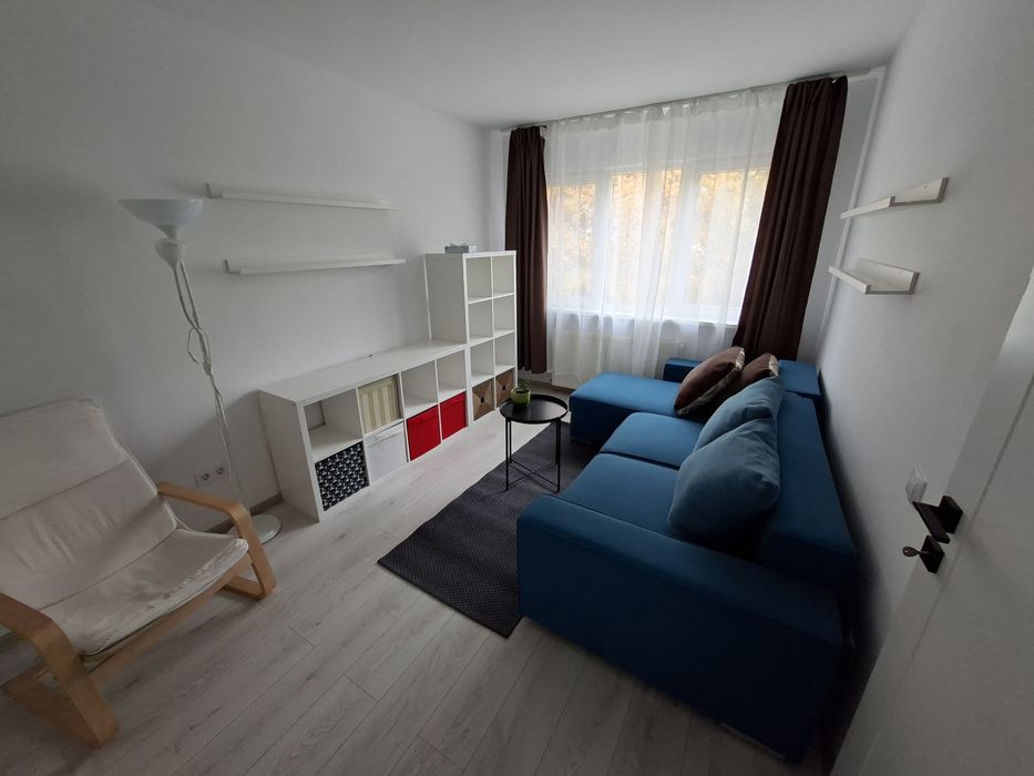 Inchiriez apartament 2 camere, zona Gemenii, Brasov, pret 450 euro