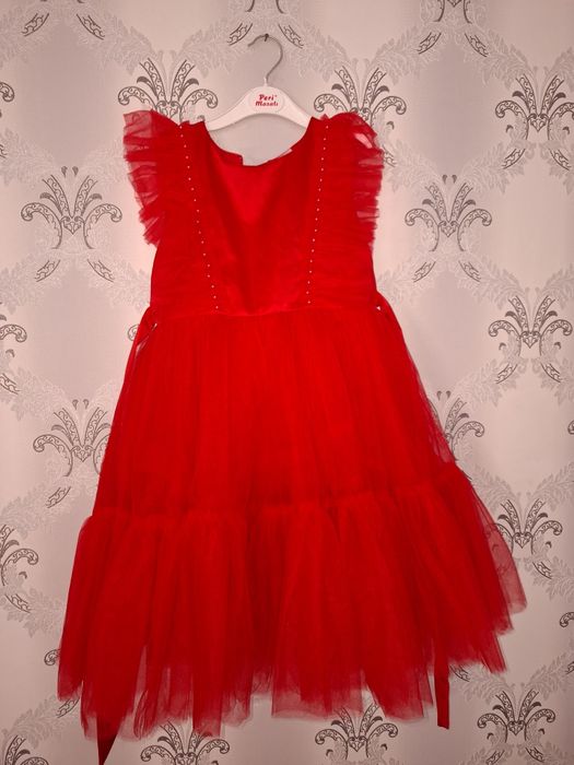 Продам платье на девочку