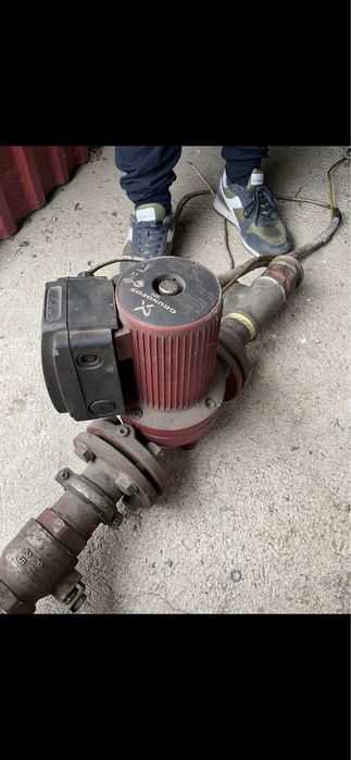 Pompă centrală grunfos ofer garantie ………..