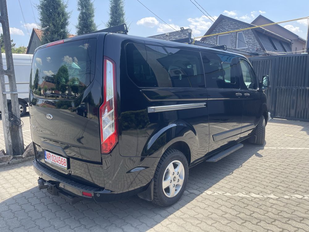 Turneo Custom Lung 151 PS,Piele. Clima Navi cu CIV