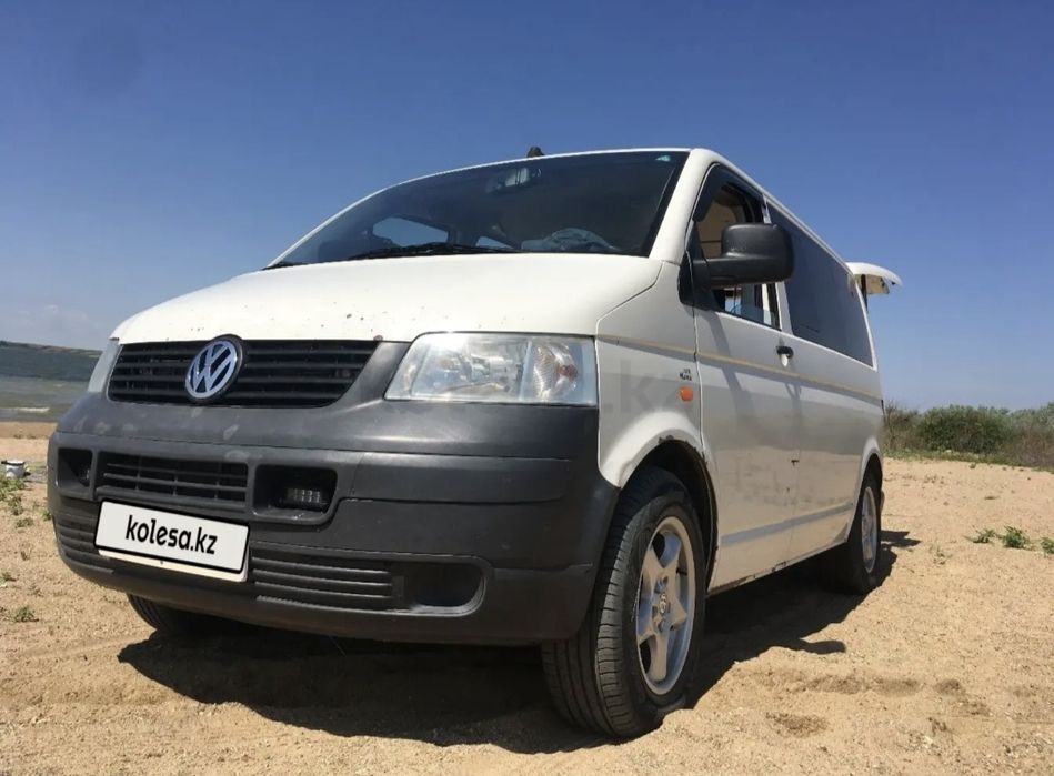 Volkswagen Transporter T5 2004