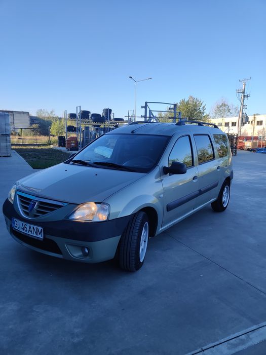 Vând Dacia Logan MCV 1.5 dci