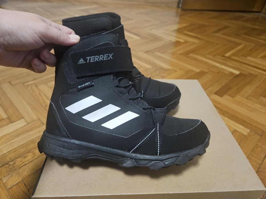 Ghete Adidas Terrex 36 2/3