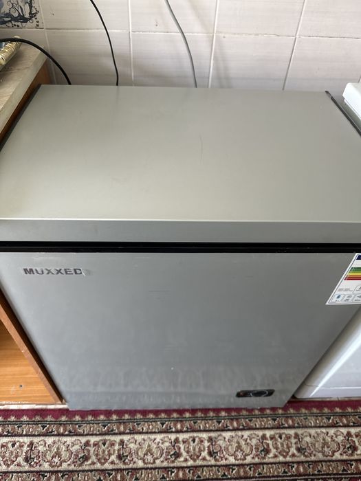 Продам морозилку в иделаьном состоянии