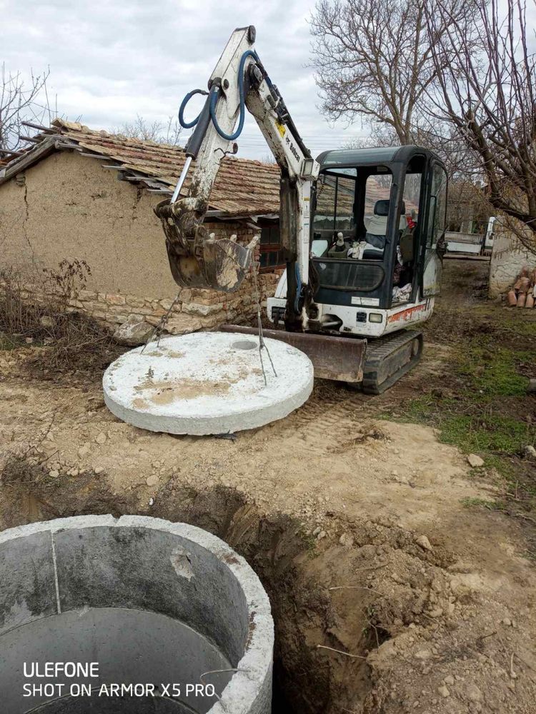 Услуги с малък багер( мини багер), бобкат, самосвал, Варна, Добрич