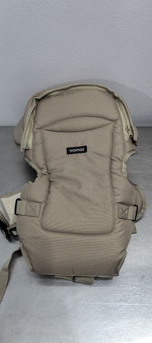 Vând marsupiu Womar aproape nou