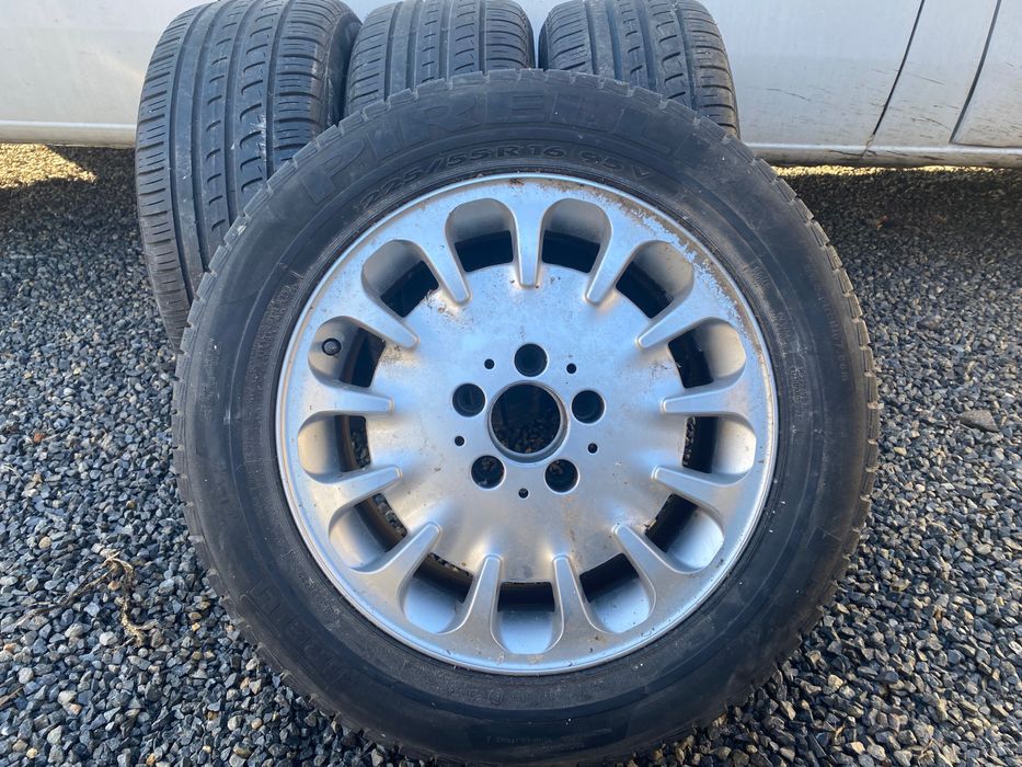 4 Jante aluminiu Mercedes 16” si anvelope Pirelli 180€ negociabi