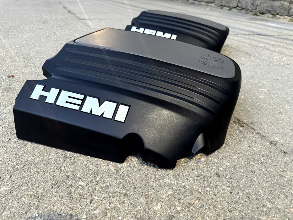 Капак за двигател HEMI 5.7