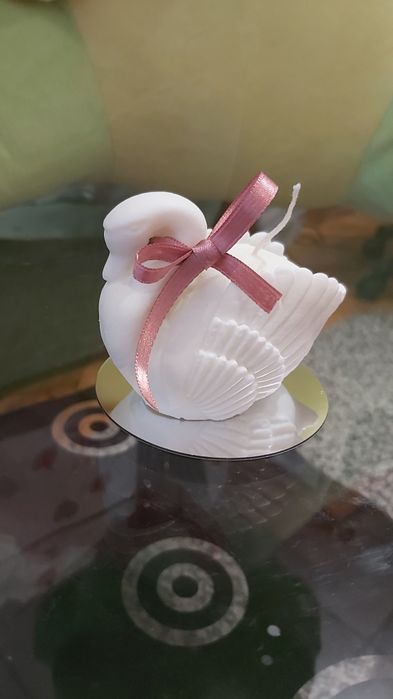 Ароматни фигури от соев восък