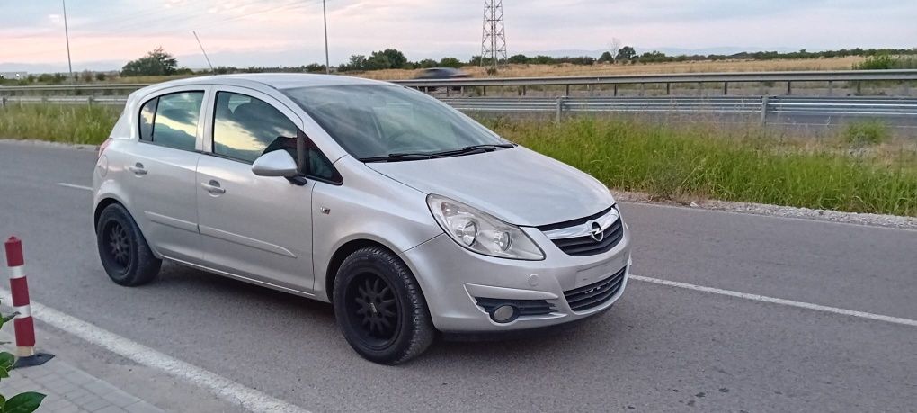 Opel Corsa Бензин -Газ