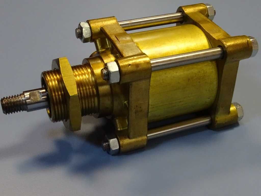 Пневматичен цилиндър Ф 63x10 mm Martonair pneumatic cylinder