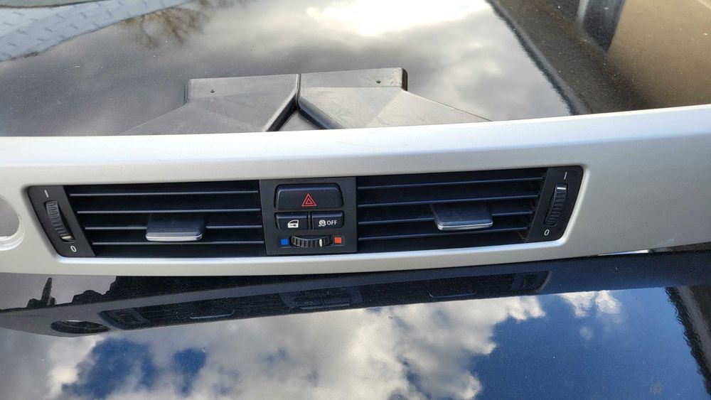 Vand grila clima centrala bmw e90/91