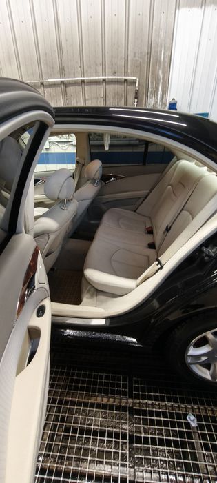 Mercedes E 220 CDi w211