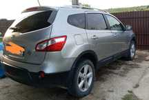 Nissan Qashqai + 2 anul 2010 2.0 Diesel