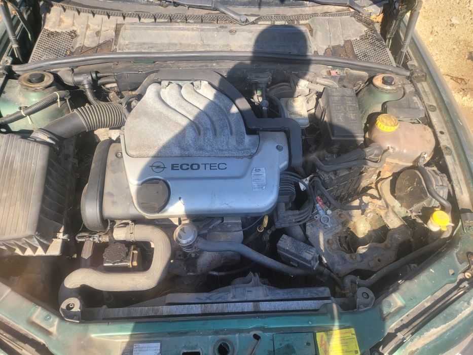 Опел вектра б 2.0 136 на части/opel vektra b 2.0 136 na chasti