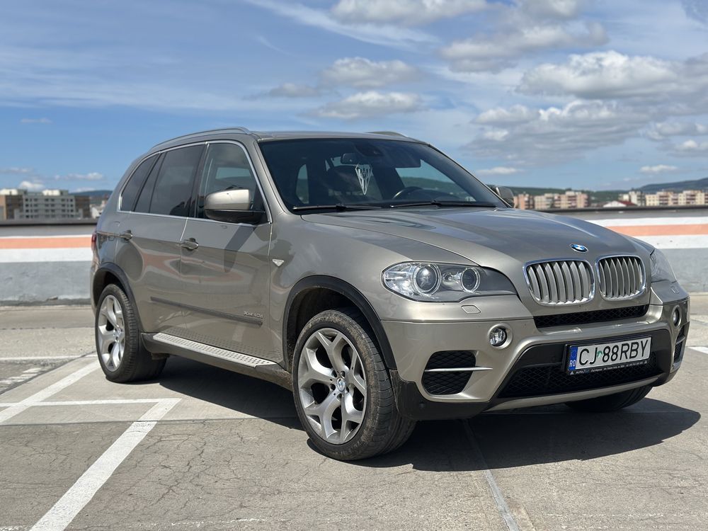 Vand/BMW/X5/2011/ 7 LOCURI