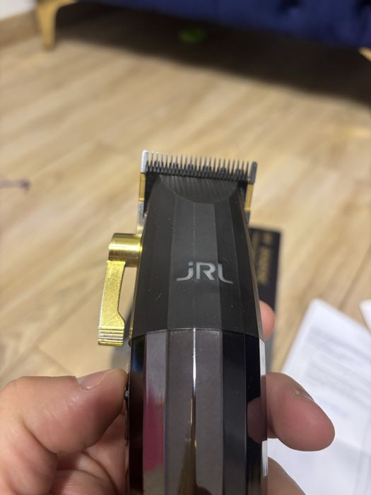 Masina de tuns JRL