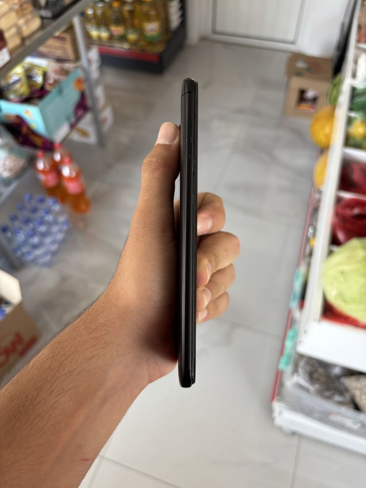 Redmi 5 Plus 32Gb sim oqimidi