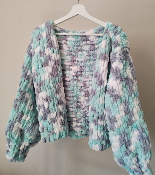 Ръчно плетена жилетка - различни видове