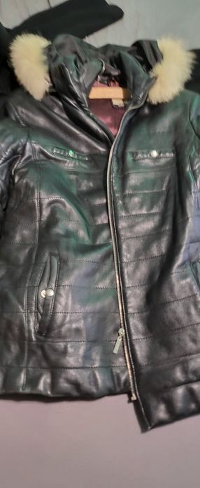 Geaca piele stare foarte bună piele