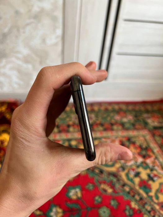 Iphone 11 pro srochni