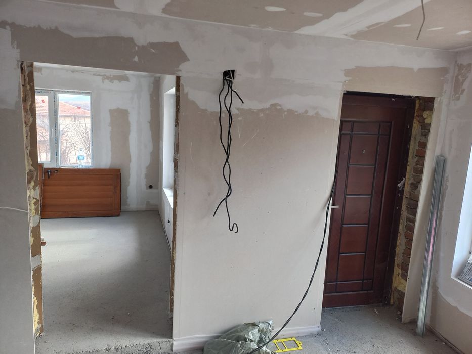 Продава се Къща в с. Голям Върбовник, Област Кюстендил - 46 кв.м за 687 €/кв.м - Снимка #4