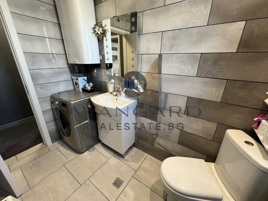 оф.22044 Двустаен обзаведен/ Южен