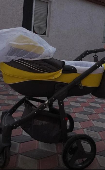 Продам каляску фирмы аdamex 3 в 1