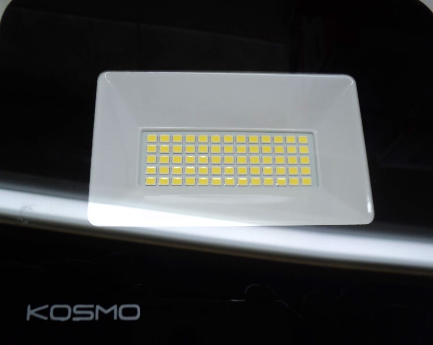 Proiector (carcasa aluminiu) LED 30W De Exterior Alimentare 220V