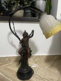 Veioza lampa statueta veche