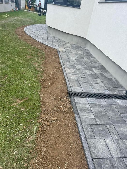 Amenajari Pavaje / garduri / gazoane / Terasamnete !