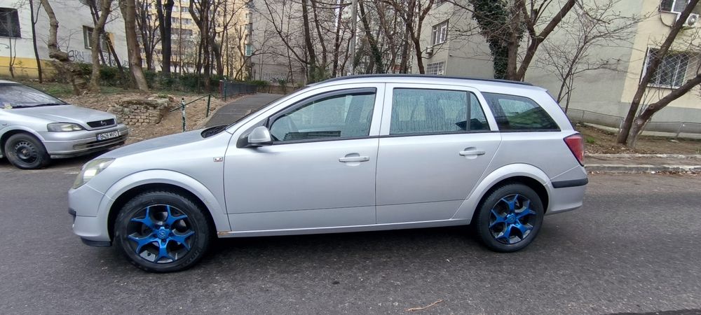 Opel astra h 1.7 CTDI, 110 cc
