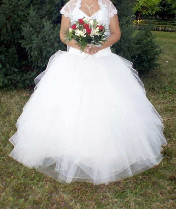 Black Friday: Rochie mireasă model Prințesă