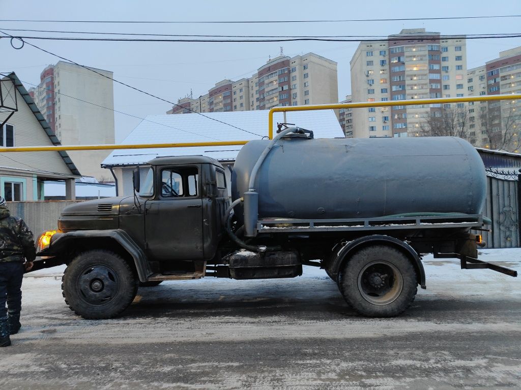 услуга ассенизатора Откачка септиков туалетов