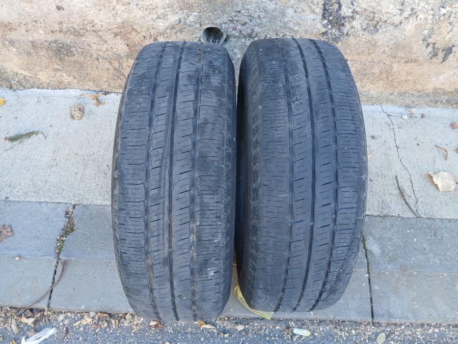 Всесезонни бусови гуми Pirelli-225/70/15.C-2018година