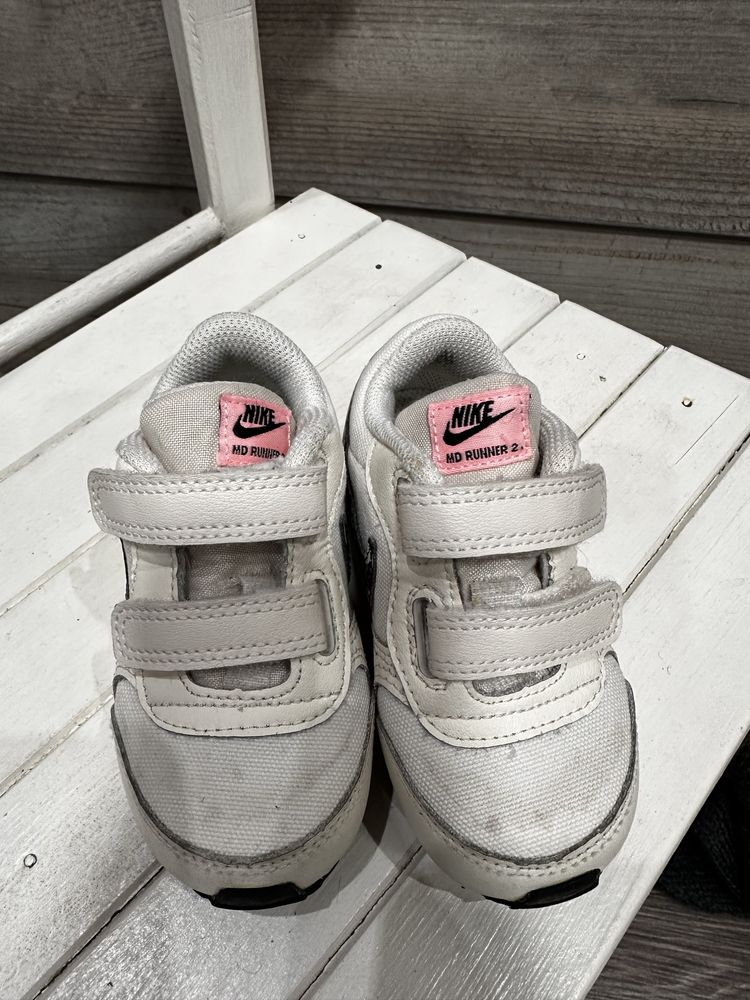 Детски маратонки Nike MD Runner 2