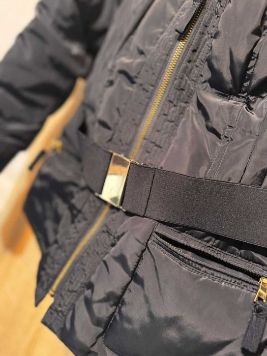 Geacă ZARA cu glugă detașabilă și cordon