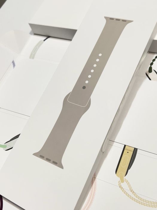 Apple Watch 41mm Band: Starlight Sport Band - M/L